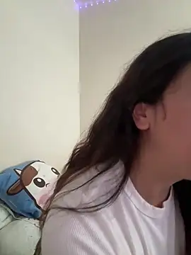 Snapshot of CharmingMaddie chatting on 9, 6, 2026 CharmingMaddie online show from 9, 6, 2026