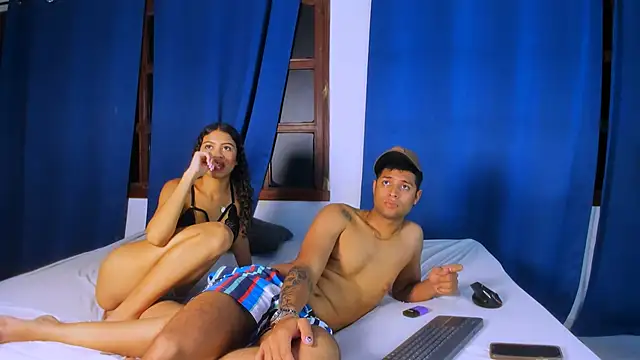 Snapshot of bamby_kitty chatting on 19, 10, 2025 bamby kitty online show from 19, 10, 2025