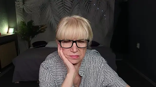 Sabina Ros online show from 26, 9, 2025