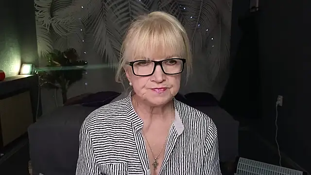 Sabina Ros online show from 15, 12, 2025