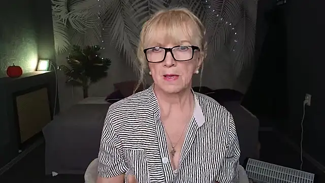 Sabina Ros online show from 9, 2, 2026