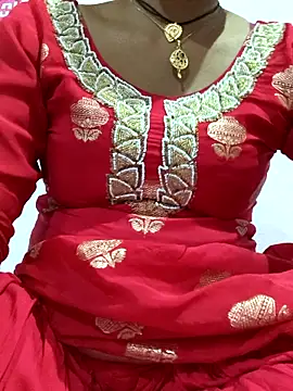 Love-pari077 online show from 5, 4, 2026