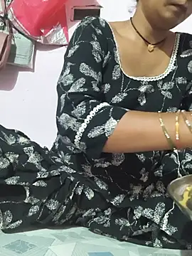 Snapshot of Love-pari077 chatting on 26, 6, 2026 Love-pari077 online show from 26, 6, 2026