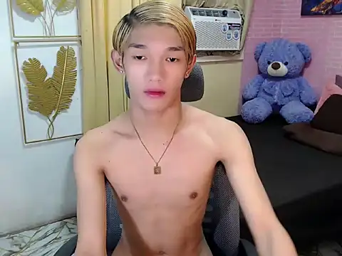 fuckerfriendsxx online show from 17, 5, 2026