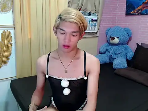 fuckerfriendsxx online show from 4, 5, 2026