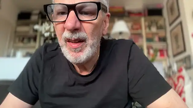 Snapshot of Eatnycum chatting on 30, 5, 2026 Eatnycum online show from 30, 5, 2026