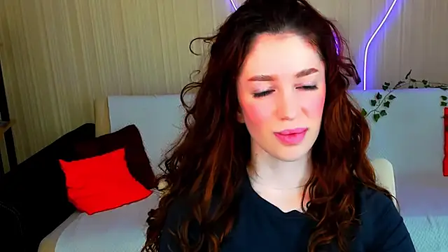 ChristinaConteeree online show from 25, 3, 2026