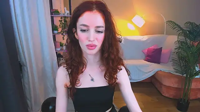 Snapshot of ChristinaConteeree chatting on 23, 10, 2025 ChristinaConteeree online show from 23, 10, 2025