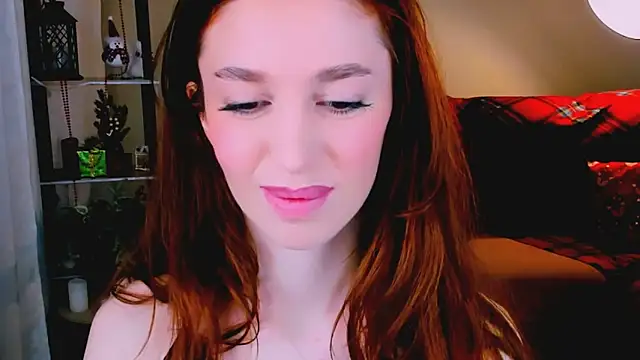 ChristinaConteeree online show from 16, 12, 2025