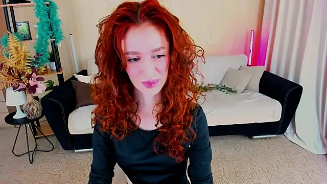 Snapshot of ChristinaConteeree chatting on 1, 12, 2025 ChristinaConteeree online show from 1, 12, 2025