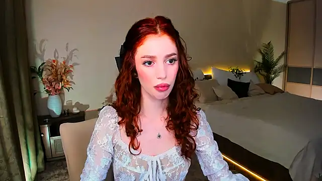 Snapshot of ChristinaConteeree chatting on 22, 10, 2025 ChristinaConteeree online show from 22, 10, 2025