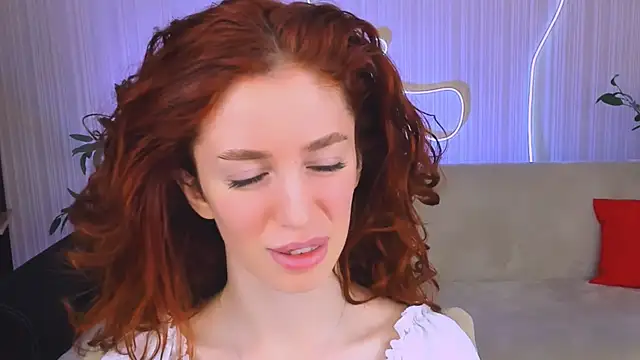 ChristinaConteeree online show from 24, 6, 2026