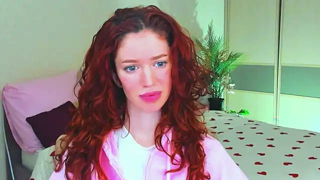 Snapshot of ChristinaConteeree chatting on 17, 7, 2026 ChristinaConteeree online show from 17, 7, 2026