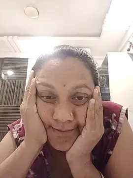 Snapshot of SHUVANI_SEXY chatting on 21, 9, 2025 SHUVANI SEXY online show from 21, 9, 2025