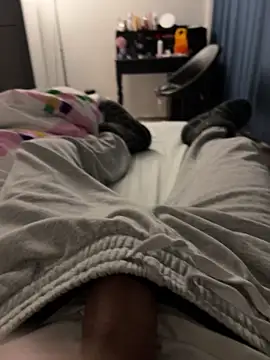 Frankieyyy1 online show from 4, 12, 2025