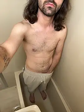 Snapshot of Frankieyyy1 chatting on 26, 10, 2025 Frankieyyy1 online show from 26, 10, 2025