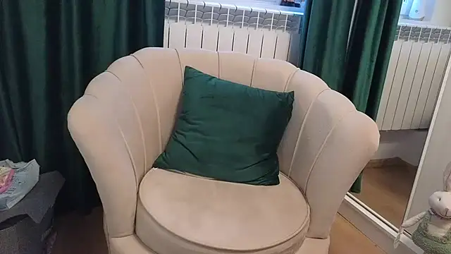 iam scarllet online show from 3, 2, 2026