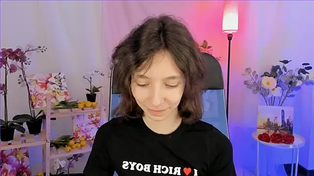 EmmanuellBrown online show from 23, 12, 2025