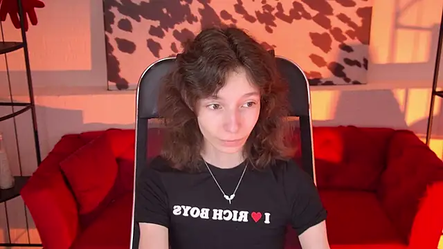 EmmanuellBrown online show from 25, 4, 2026