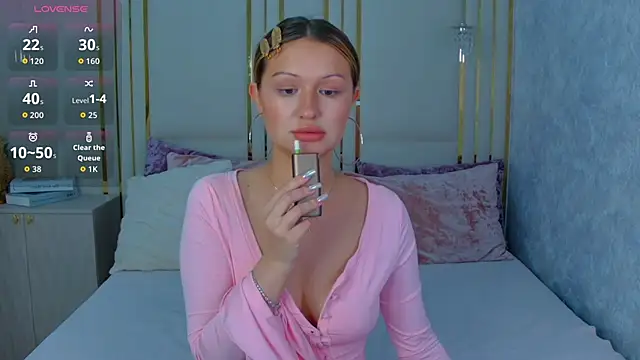 Snapshot of FloraResly chatting on 11, 9, 2025 FloraResly online show from 11, 9, 2025