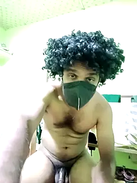 hotblack7 online show from 13, 4, 2026