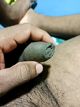 hotblack7 online show from 7, 1, 2026