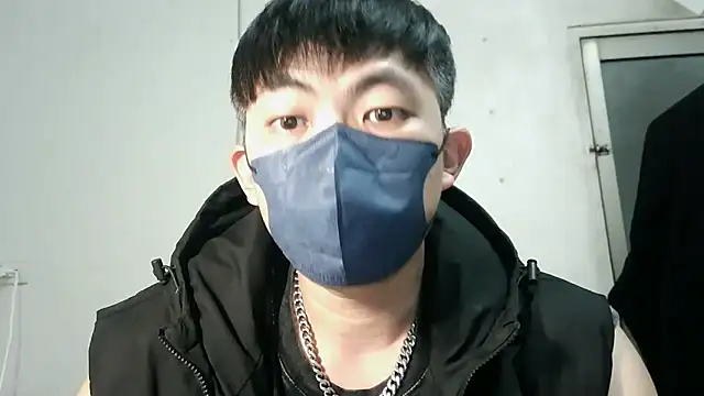 bigbb101011 online show from 6, 1, 2026