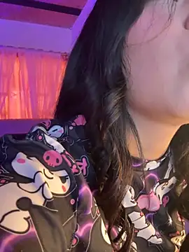 emma fiore4  online show from 17, 9, 2025