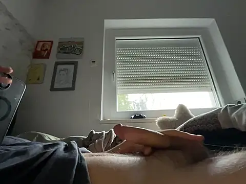 xmilolivex online show from 14, 2, 2026