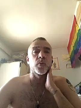 Snapshot of GabyCollado5 chatting on 26, 9, 2025 GabyCollado5 online show from 26, 9, 2025
