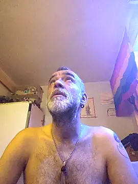 Snapshot of GabyCollado5 chatting on 13, 10, 2025 GabyCollado5 online show from 13, 10, 2025