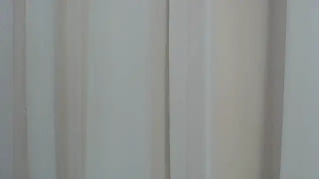 Snapshot of angelainparis28 chatting on 6, 11, 2025 angelainparis28 online show from 6, 11, 2025