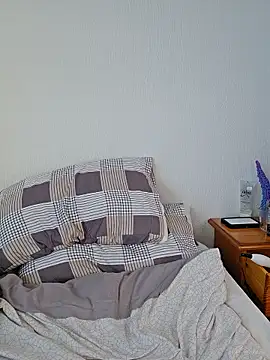 thecurvyanna  online show from 13, 1, 2026