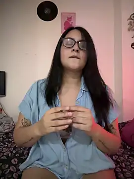 CamilaH 69 online show from 21, 4, 2026