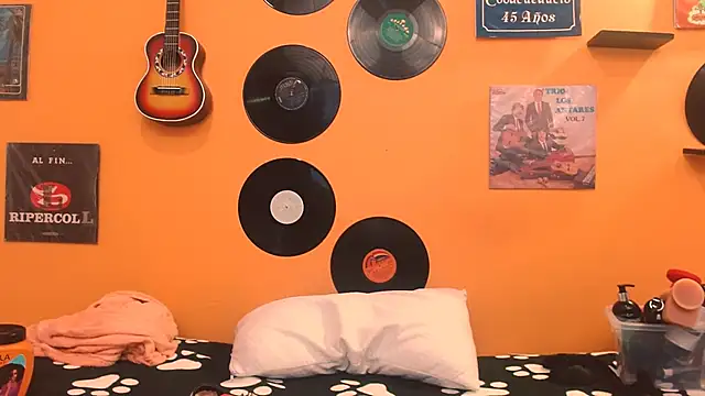 meisevil77 online show from 15, 11, 2025