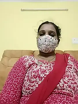 Snapshot of Monika_Telugu_Girl chatting on 17, 10, 2025 Monika Telugu Girl online show from 17, 10, 2025