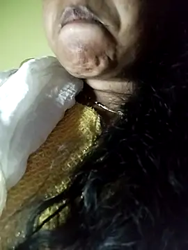 Snapshot of Monika_Telugu_Girl chatting on 5, 11, 2025 Monika Telugu Girl online show from 5, 11, 2025