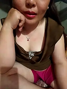 Snapshot of mptan73 chatting on 25, 4, 2026 mptan73 online show from 25, 4, 2026