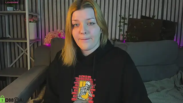 Michele Greenn online show from 10, 4, 2026