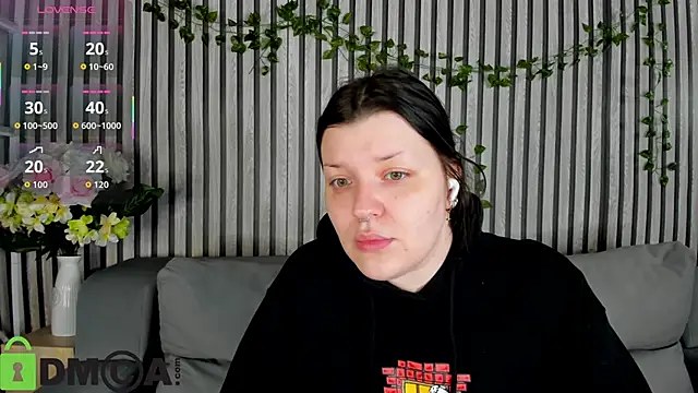 Michele Greenn online show from 16, 11, 2025