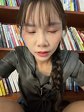 Snapshot of Adora188 chatting on 13, 5, 2026 Adora188 online show from 13, 5, 2026