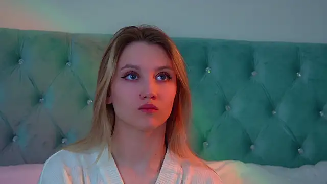 StacyEvances online show from 22, 3, 2026