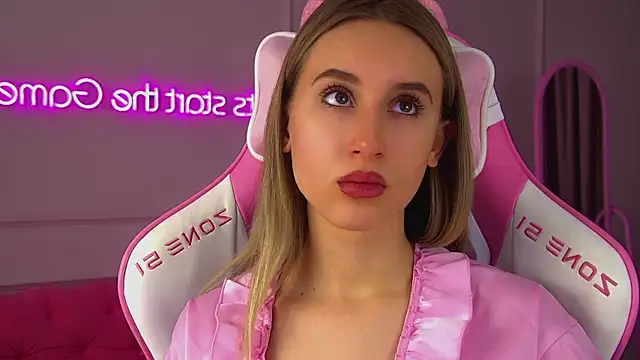 VictoriaHopsons online show from 29, 11, 2025