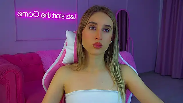 VictoriaHopsons online show from 16, 11, 2025