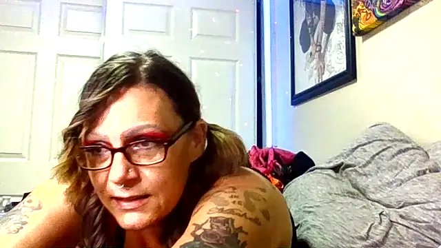 SparklesB1tch online show from 8, 1, 2026