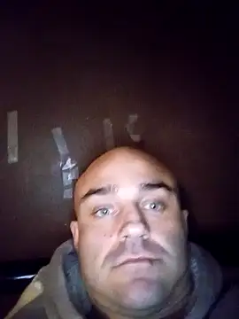 Snapshot of Bulbasaurisme chatting on 3, 12, 2025 Bulbasaurisme online show from 3, 12, 2025