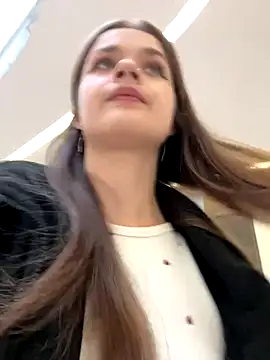 KittyQueeny online show from 15, 9, 2025