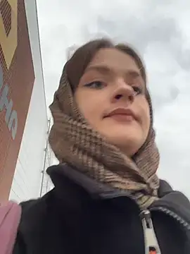 Snapshot of KittyQueeny chatting on 23, 10, 2025 KittyQueeny online show from 23, 10, 2025