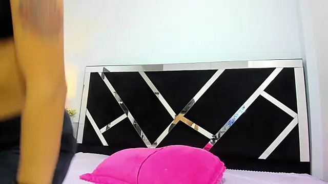 iisabella noa online show from 15, 1, 2026