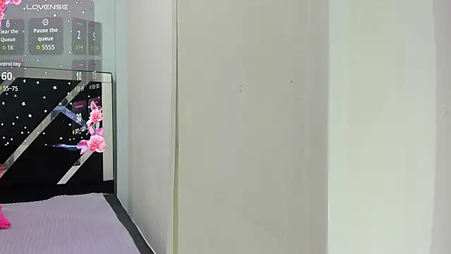 Snapshot of iisabella_noa chatting on 15, 10, 2025 iisabella noa online show from 15, 10, 2025